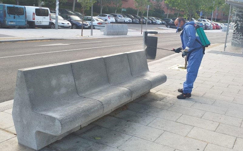 Rivamadrid continua combatiendo el COVID-19 con desinfecciones y limpiezas por todo Rivas