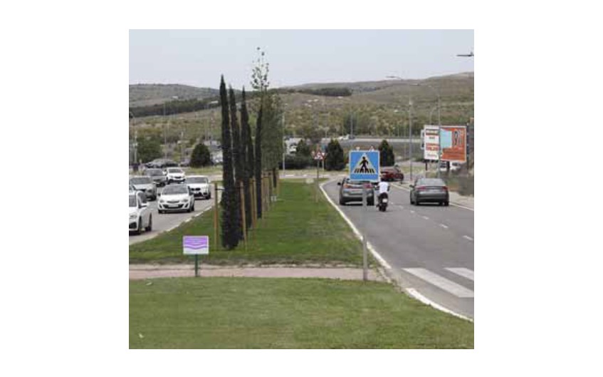 La avenida de Aurelio Álvarez gana espacio verde y arbolado